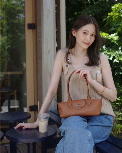 Extra Xtra Baguette Bag