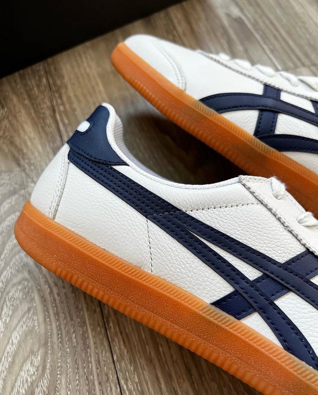 Onitsuka Tiger Tokuten